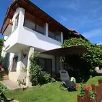 Familien Themen-appartement Freiburg In 2 Schlafzimmer Apartmán Sölden