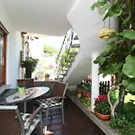 Familien Themen-appartement Freiburg In 2 Schlafzimmer Apartmán
