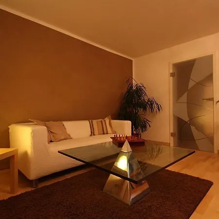 Familien Themen-appartement Freiburg In 2 Schlafzimmer Appartement