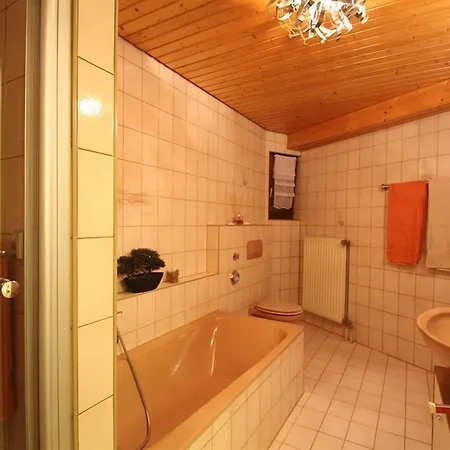 Familien Themen-appartement Freiburg In 2 Schlafzimmer Apartamento Sölden