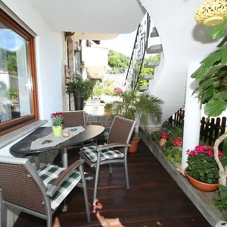 Familien Themen-appartement Freiburg In 2 Schlafzimmer Sölden